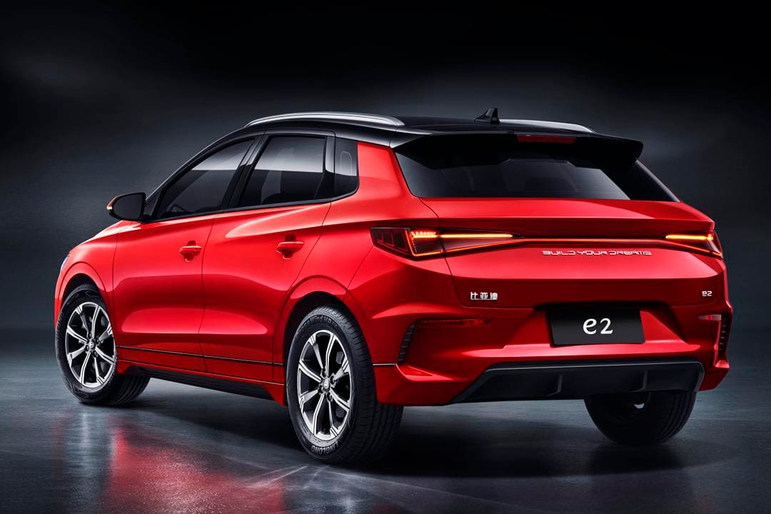 modelo-rojo-e2-electrico byd